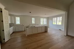 110 Clubhouse Cir, Saint Marys, GA 31558 - Photo 8