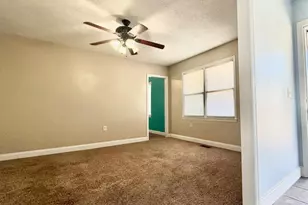 1101 S Palm St, Jesup, GA 31546 - Photo 6