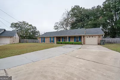 1204 Innisbrook Court, Hinesville, GA 31313 - Photo 2