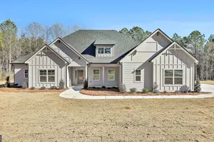 757 Alex Stephens Rd, Moreland, GA 30259 - Photo 1