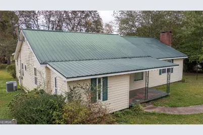 113 Pine Circle, Lagrange, GA 30241 - Photo 2