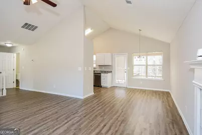 751 Stonebridge Park Circle, Lithonia, GA 30058 - Photo 6