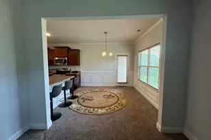 6234 Hickory Ln Cir, Union City, GA 30291 - Photo 6