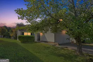 7531 Edenberry Way, Lithonia, GA 30058 - Photo 4