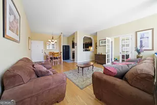 3060 Pharr Ct N Northwest, Atlanta, GA 30305 - Photo 6