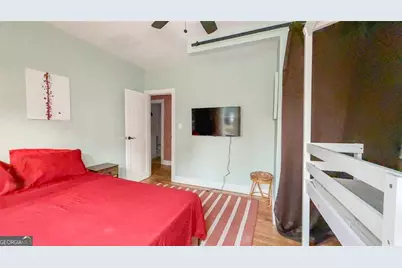 1450 Hawthorne Way, East Point, GA 30344 - Photo 10