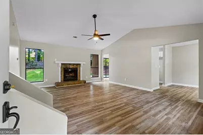 340 Windsor Walk SE, Conyers, GA 30094 - Photo 4