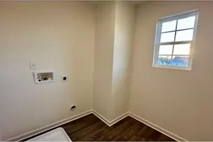 486 Grand Magnolia St, Jackson, GA 30233 - Photo 4