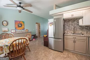 208 McQueen Cir, Saint Marys, GA 31558 - Photo 14