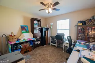 208 McQueen Cir, Saint Marys, GA 31558 - Photo 8