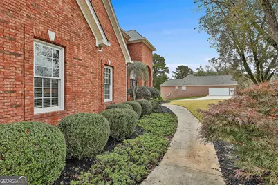 21 Lake Park Court, Sharpsburg, GA 30277 - Photo 10