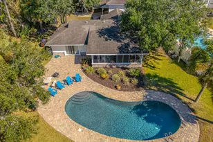 437 Mimosa Dr, Saint Simons, GA 31522 - Photo 2