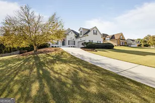 1257 Alcovy Bluff Dr, Monroe, GA 30656 - Photo 2