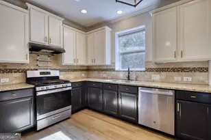 5688 Baffin Rd, South Fulton, GA 30349 - Photo 10