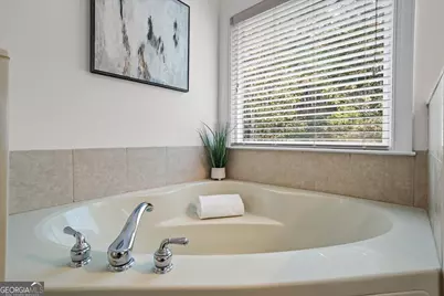 3910 Dalwood Drive, Suwanee, GA 30024 - Photo 36