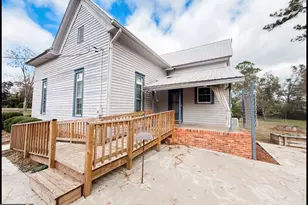 211 Railroad St, Garfield, GA 30425 - Photo 14