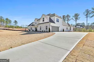 280 Atlantica Dr, Newnan, GA 30263 - Photo 2