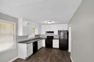 2401 Dawn Ct, Decatur, GA 30032 - Photo 8