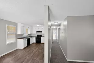 2401 Dawn Ct, Decatur, GA 30032 - Photo 6