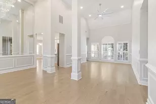 255 Carriage Station Dr, Lawrenceville, GA 30046 - Photo 4