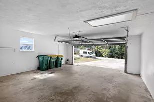 4598 Ashmore Dr, Forest Park, GA 30297 - Photo 10