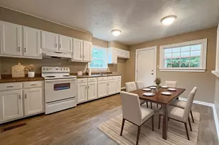 203 Pineview St, East Dublin, GA 31027 - Photo 4