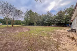 203 Pineview St, East Dublin, GA 31027 - Photo 16