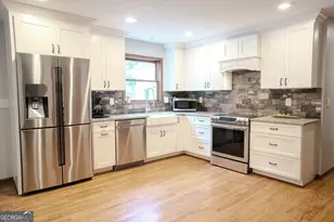 360 Darren Dr, Fayetteville, GA 30215 - Photo 14