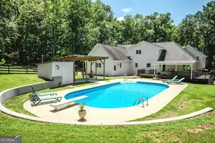 360 Darren Dr, Fayetteville, GA 30215 - Photo 4