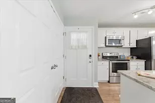 142 Indian Ridge Pl, Waleska, GA 30183 - Photo 4