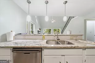 142 Indian Ridge Pl, Waleska, GA 30183 - Photo 6