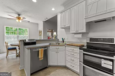 50 Kay Court, Sharpsburg, GA 30277 - Photo 18