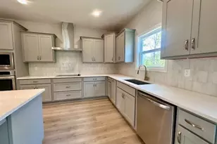 30 Shadybrook Path, Newnan, GA 30263 - Photo 4