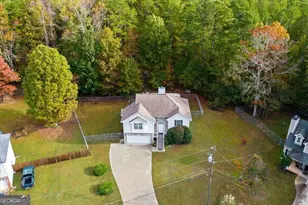 476 W Wind Dr, Villa Rica, GA 30180 - Photo 4