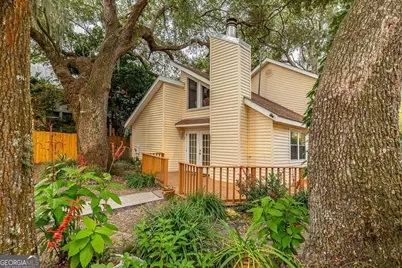 239 Broadway Street, Saint Simons, GA 31522 - Photo 2