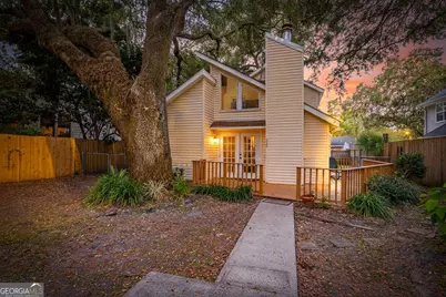 239 Broadway Street, Saint Simons, GA 31522 - Photo 1