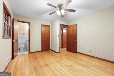 592 Hunnicutt Road SE, Mableton, GA 30126 - Photo 16