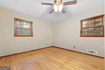 592 Hunnicutt Road SE, Mableton, GA 30126 - Photo 14