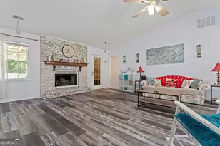 1738 Sherry Ln, Jonesboro, GA 30236 - Photo 4