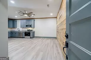 34 Depot St, Hartwell, GA 30643 - Photo 4