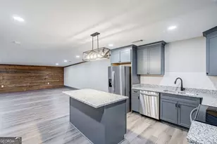 34 Depot St, Hartwell, GA 30643 - Photo 12