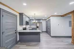 34 Depot St, Hartwell, GA 30643 - Photo 12