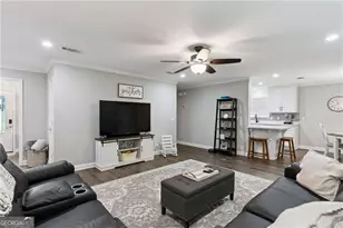 203 Green Cove Dr, Brunswick, GA 31525 - Photo 6