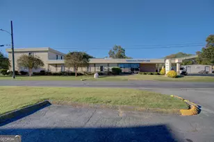 315 W 10th St, Rome, GA 30165 - Photo 1