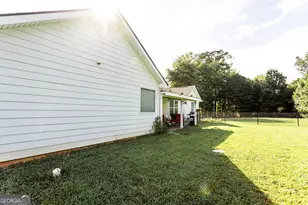 201 Poppyfield Farm Dr, Good Hope, GA 30641 - Photo 40