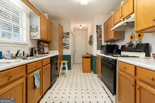 248 Fern Ct, Hampton, GA 30228 - Photo 10