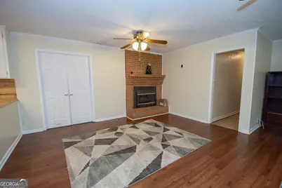 200 Crestwood Drive, Lagrange, GA 30241 - Photo 8