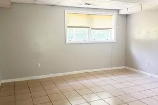 960 Longleaf Dr, Forest Park, GA 30297 - Photo 12