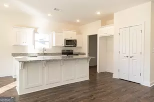 705 Riverside Ests, Lanett, AL 36863 - Photo 8