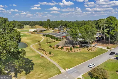 215 Falcon Crest, Warner Robins, GA 31088 - Photo 8